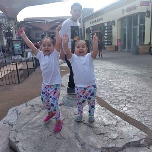 Meet your Posher, Clara